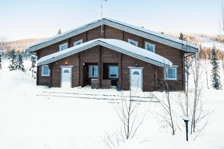 UULANLINNA B, PARITALO