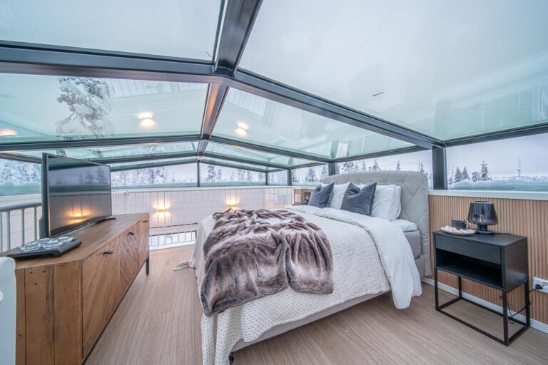 LEVI SKY IGLO INCL. HOT TUB