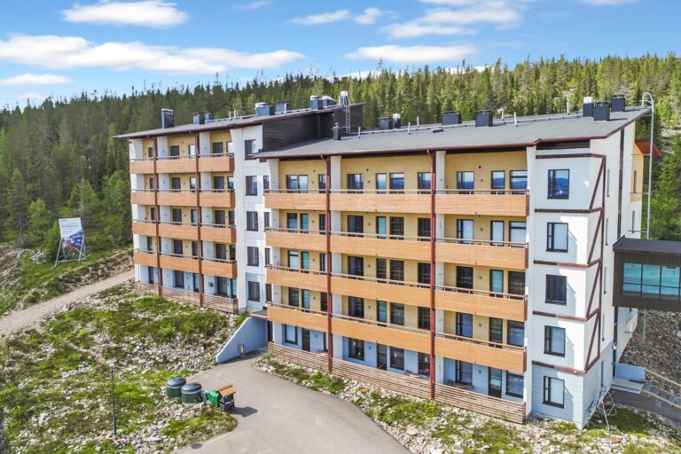 YLLÄS CHALETS 3210
