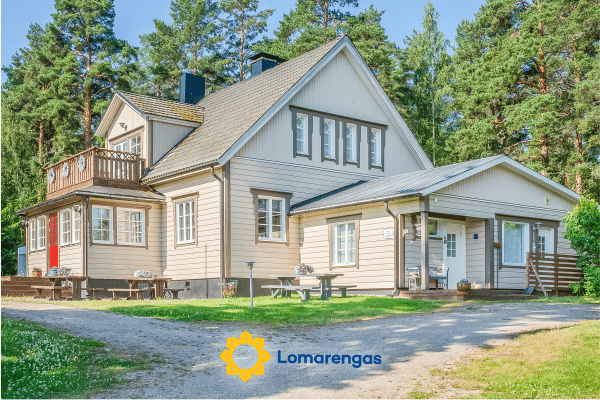 Päätalo, mökkilomat ja perhejuhlat