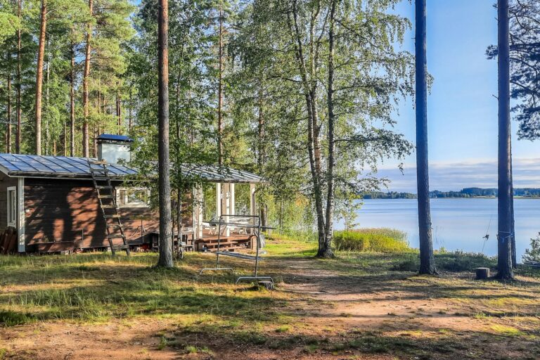 BEACH HOUSE