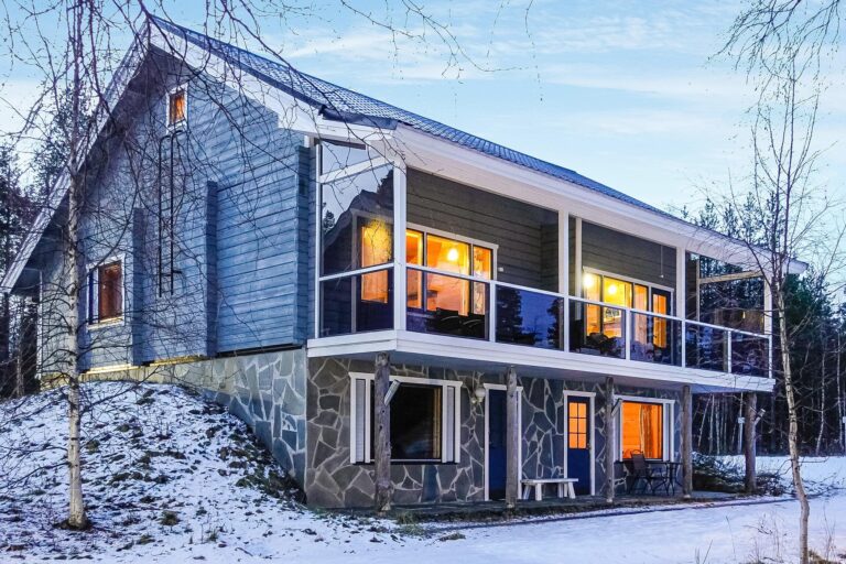 ÄKÄSJÄRVEN LOMAMÖKIT 1