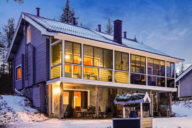 ÄKÄSJÄRVEN LOMAMÖKIT 3