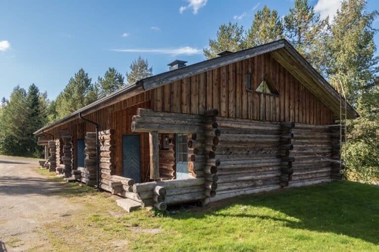 VUOKATINPORTTI A4